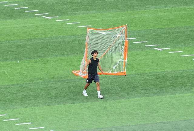 青赛门前
